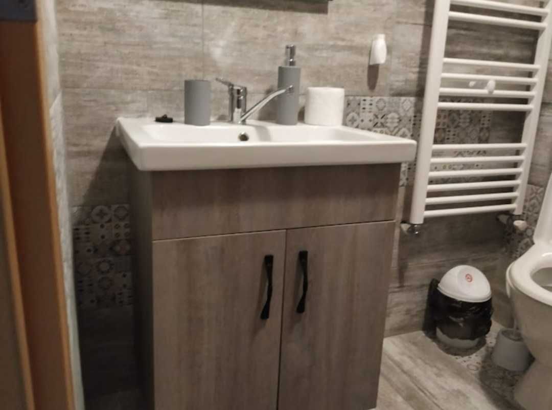 Casa de închiriat 4 camere Tohanu Nou - 900 euro/luna - Poză 6