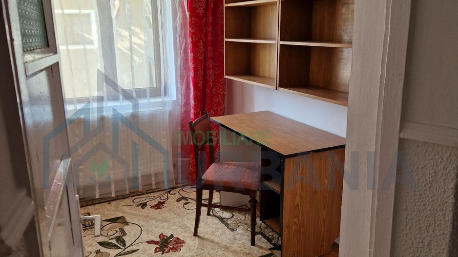 Casă de închiriat cu 4 camere, zona Bucium - Plopii fără Soț, Vladiceni - Poză 2