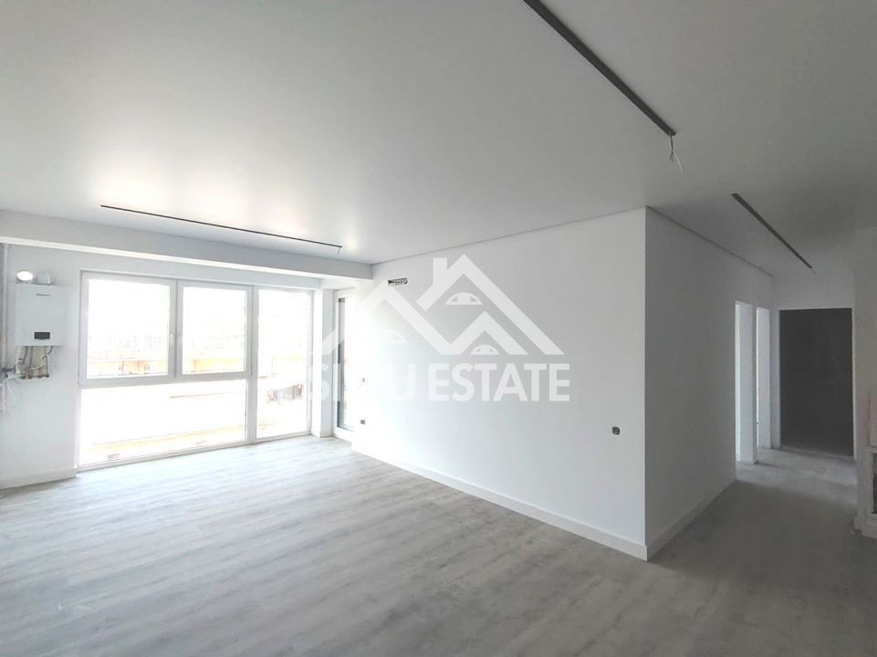 Apartament Premuim 3 camere Sibiu central, boxa si garaj - Poză 16