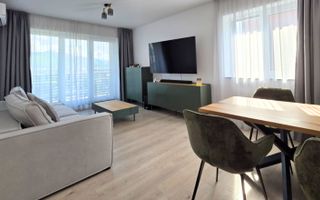 Apartament 3 camere de închiriat vedere spectaculoasă spre Tâmpa Qualis Coresi - Poză 1