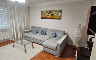 Chirie apartament, 3 camere, str. București, Centru - Poză 1