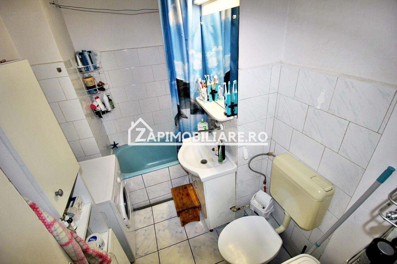 Apartament 2 camere,50mp,conf.1,cartier Tudor, bloc izolat - Poză 7