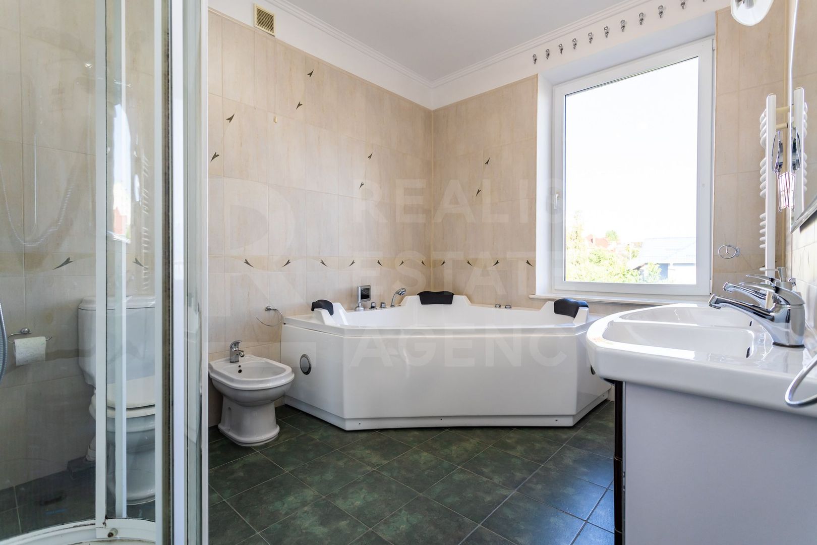 Vânzare, casă, 5 camere, str. Basarabilor, Buiucani - Poză 9