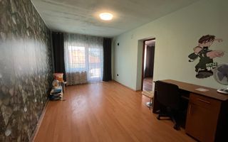 Casă individuală P+1+pod, pe piloni cu panouri solare - Poză 2