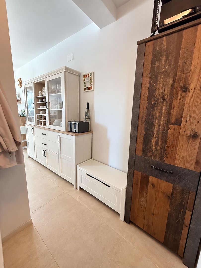 Dumbrăvița | 3 Camere | 76,6 mp | Grădină 46.5 mp | 2 Băi | Dressing | 2 Parcari - Poză 12