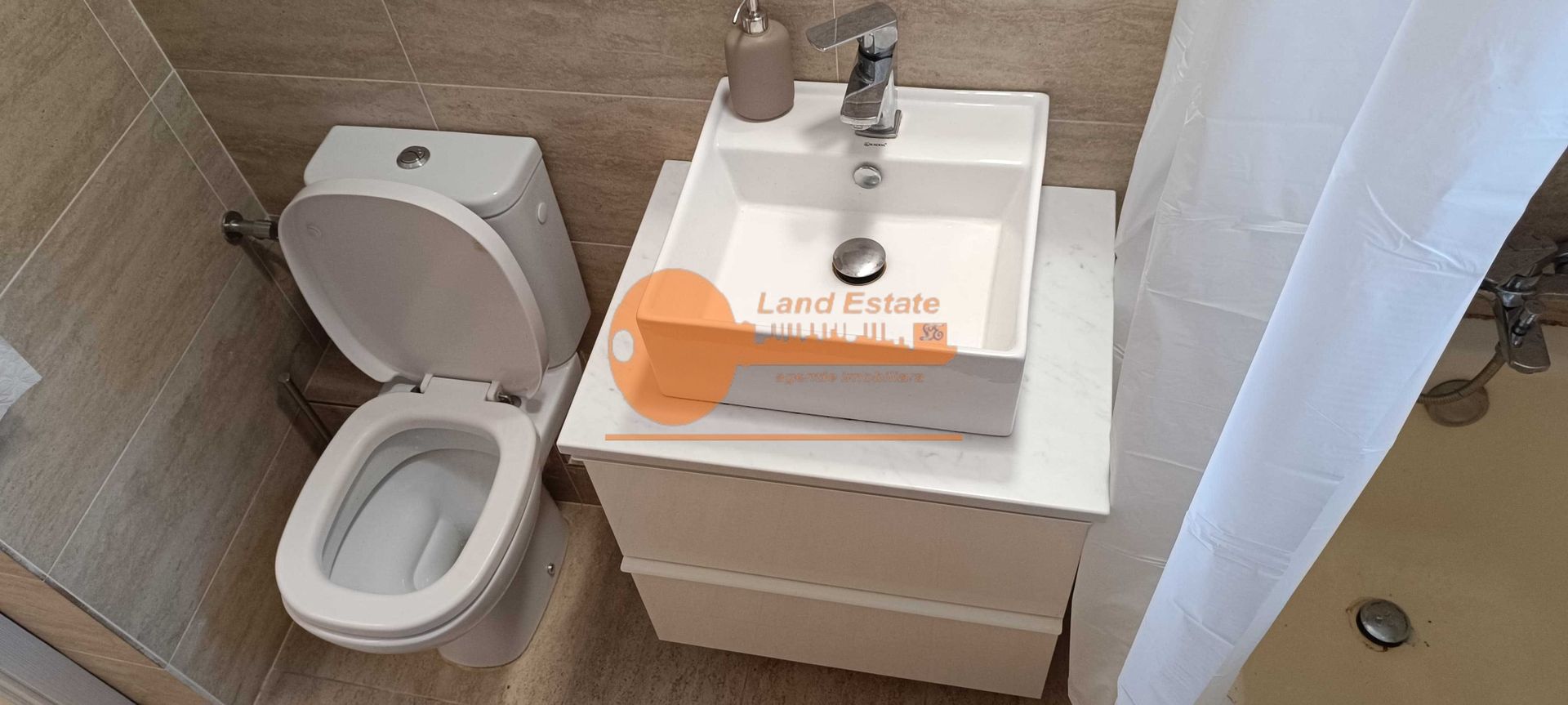 3 camere Gorjului ( bloc reabilitat ) - Poză 6