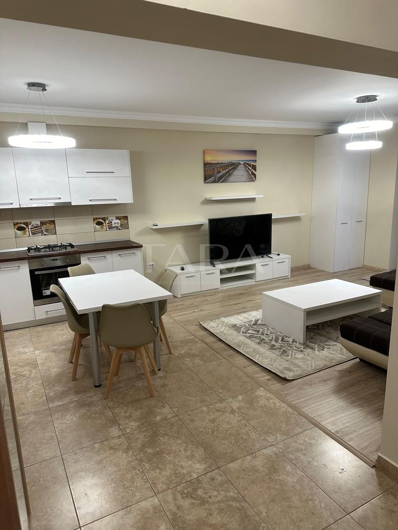 Apartament cu 3 Camere în Buna Ziua - Poză 4