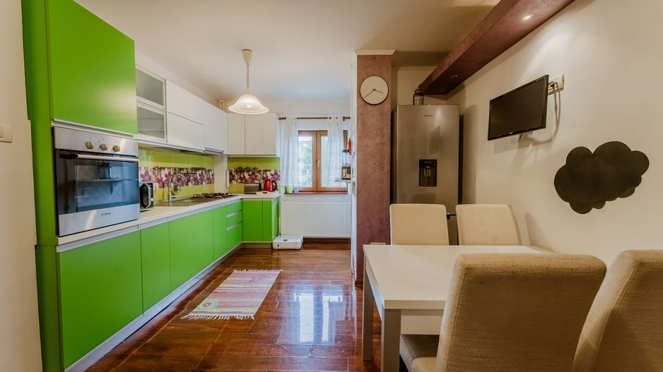 Apartament cu 3 camere în Alfa - Poză 6