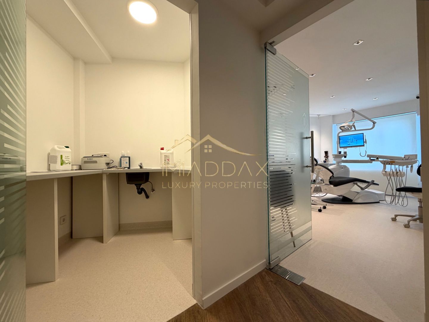 Spatiu comercial *105mp* / cabinet stomatologic / Sos. Nordului Herastrau - Poză 17