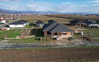 Casa la roșu 242 Mp Utili / Sat Săsar