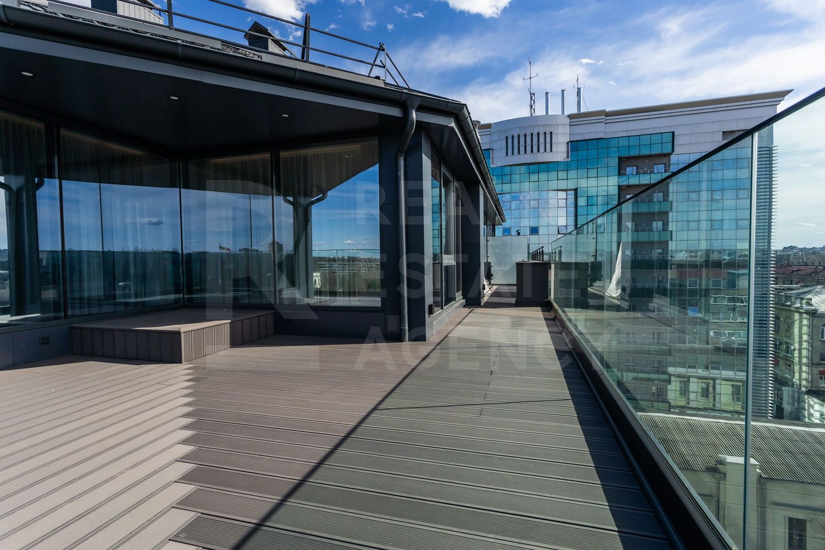 Chirie apartament, 3 camere, str. Mitropolit Varlaam, Centru - Poză 11