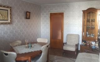 Apartament 3 camere de vanzare Drumul Taberei - Poză 1