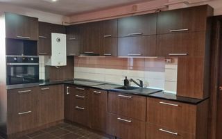 Apartament 3 camere mobilat+garaj Cartier Tei Piatra Neamt 120000 euro - Poză 2