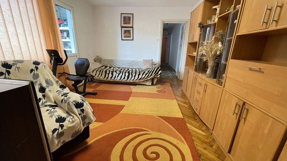 Apartament 3 camere,parter,confort sporit,bloc izolat - Poză 9