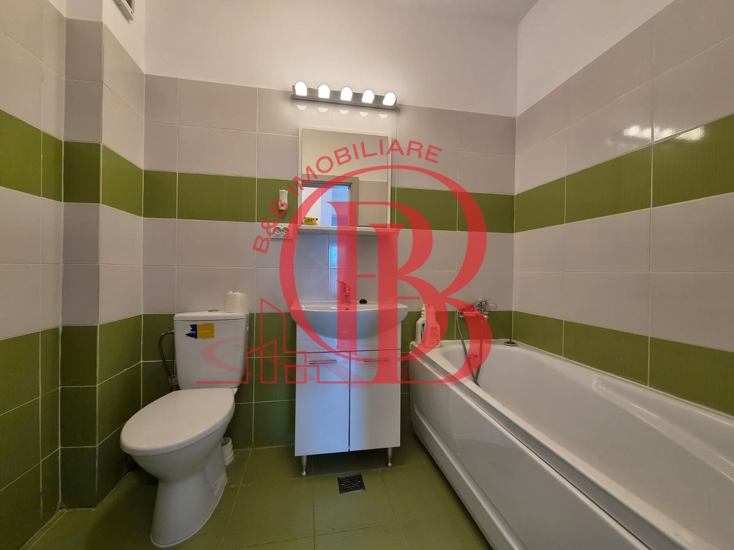 Apartament 3 camere Mutare Imediata-Ozana Metrou 1 Decembrie - Poză 8