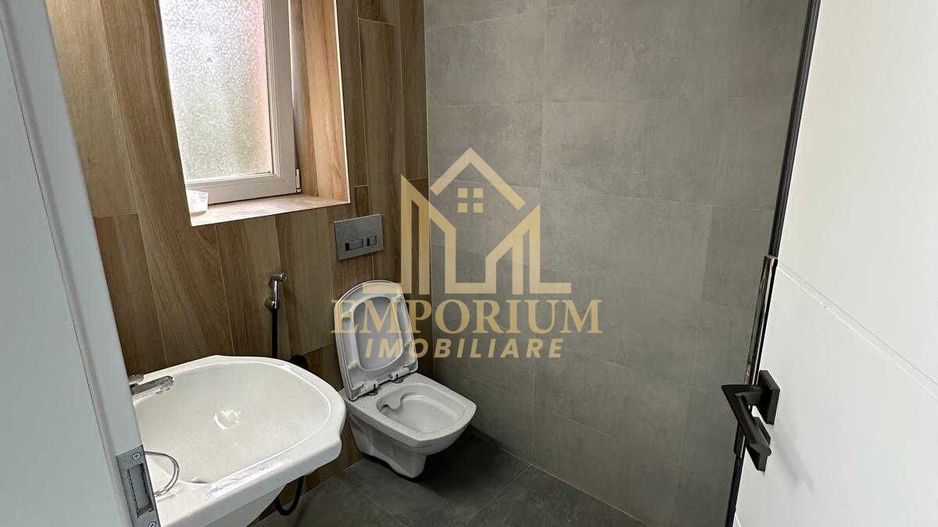 3 camere semidecomandate, Parcare, AC, Buna Ziua, Grand Hotel Italia - Poză 6