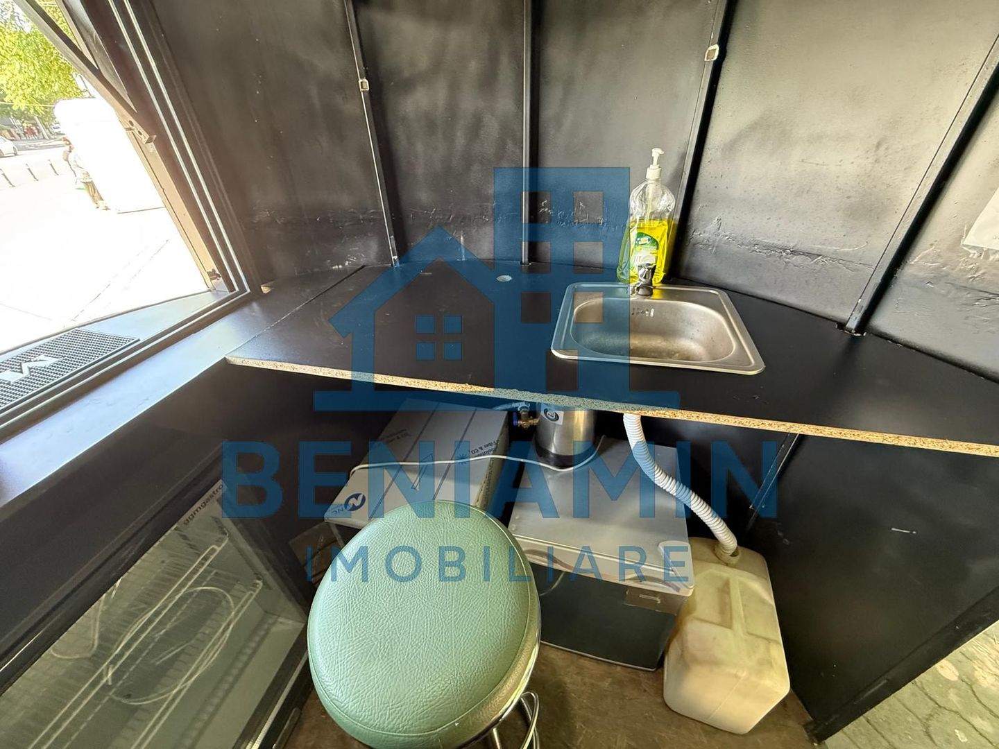 Afacere la cheie-Coffee to Go-Pozitie excelenta-Cu autorizatie - Poză 7