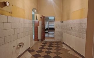 Apartament la casă cu front stradal,  str. M. Eminescu. 119 900 E. - Poză 5