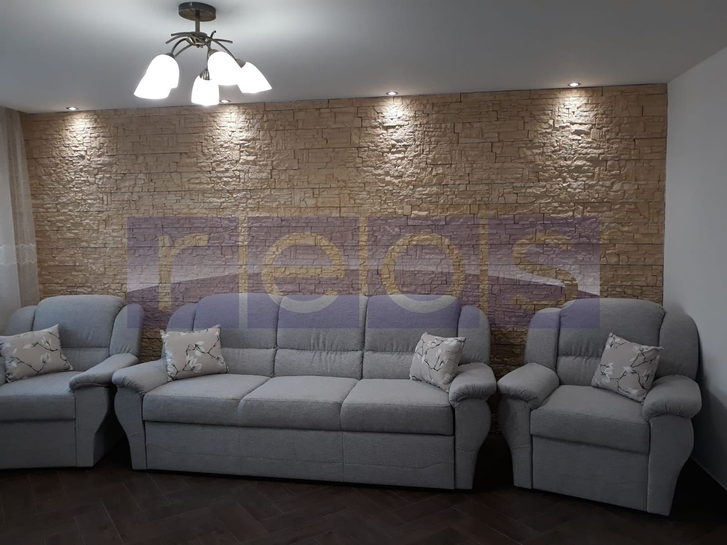 VANZARE 3 CAMERE | DECOMANDAT | DAMBOVITA-GAESTI - Poză 1