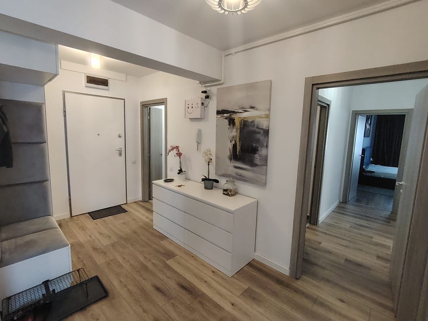 Apartament 3 camere Piata Muncii | Decebal | Calarasi | Comision 0 % - Poză 1