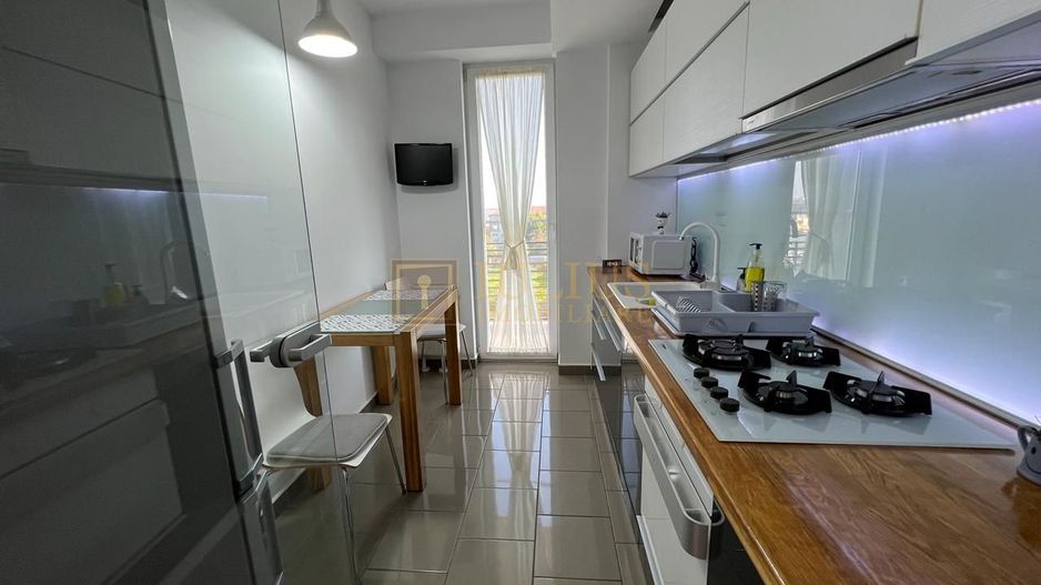 2 camere,  Zona Lipovei, apartament modern, loc de parcare, disponibil imediat - Poză 6