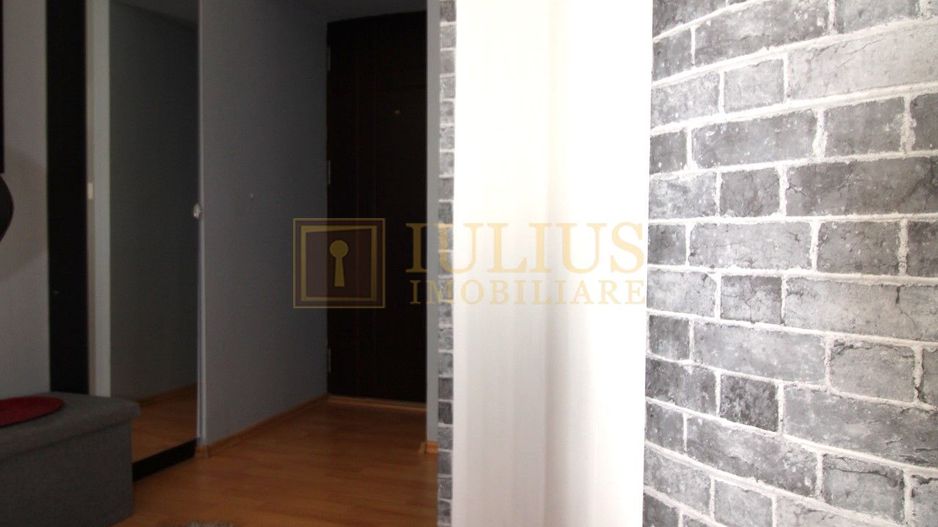 3 camere spatioase, 2 bai, balcon + loc de parcare cu acces controlat - Poză 25