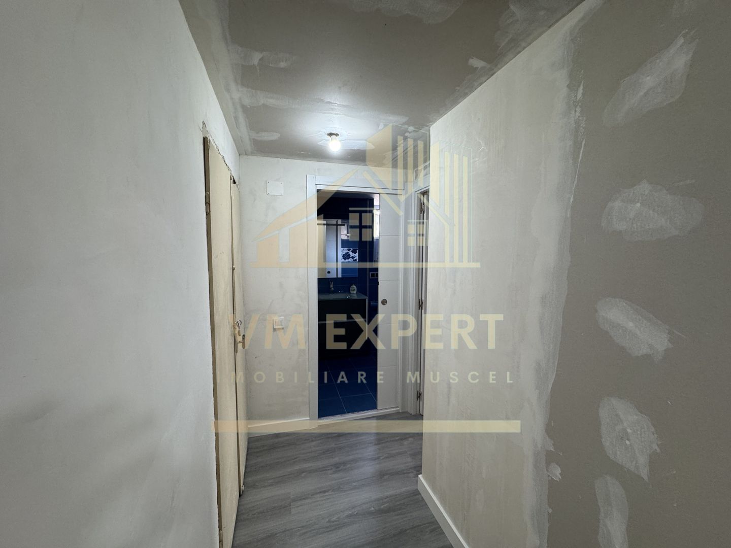 APARTAMENT 2 CAMERE CAMPULUNG, ETAJ 4, CARTIER VISOI - Poză 20