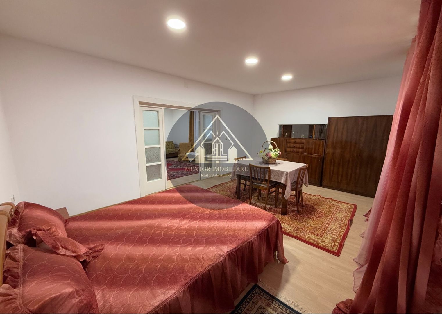 Apartament la casa, de inchiriat - Poză 15