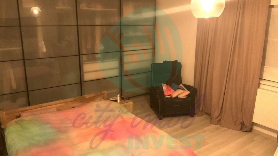 Bloc Boutique - 2 camere cu o mica curte si 2 bai - Poză 10