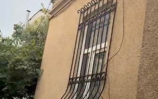 Vând teren + casă zona centrală - Poză 2