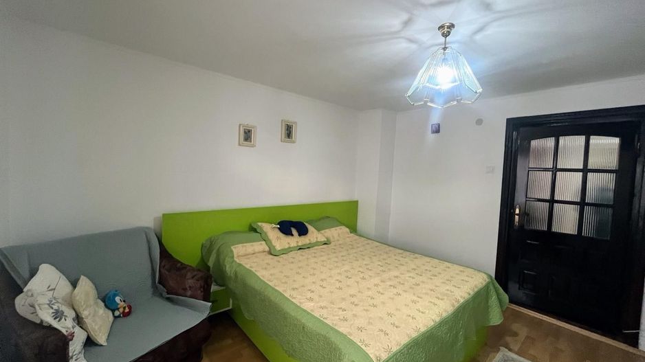 Casă spațioasă P+E+M | 43 ari teren | Mobilată & utilată | Iaslovăț - Poză 11