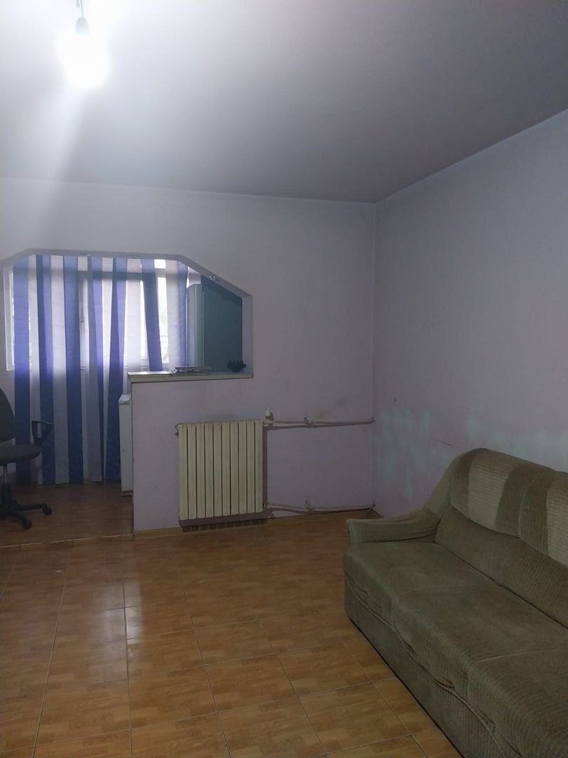 DE INCHIRIAT APARTAMENT  2 CAMERE  CV NOUA - Poză 6