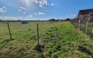 Teren intravilan 4.690mp.deschidere la 2 drumuri,zona Unirii - Poză 2