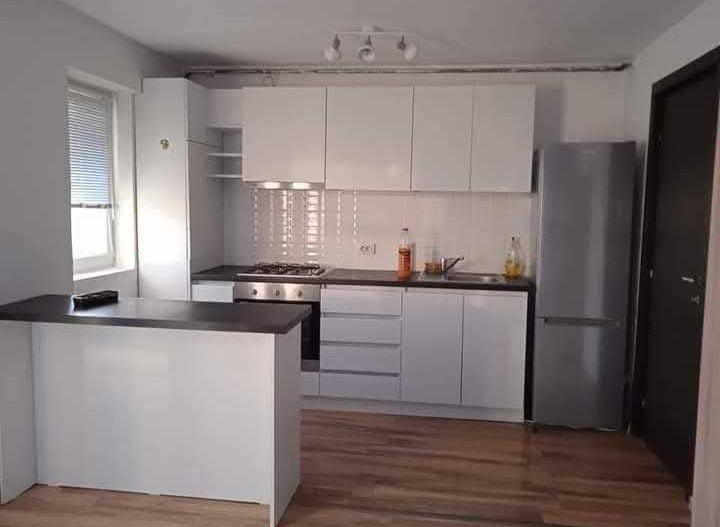 Apartament 2 de vanzare camere sector 4 - Poză 2