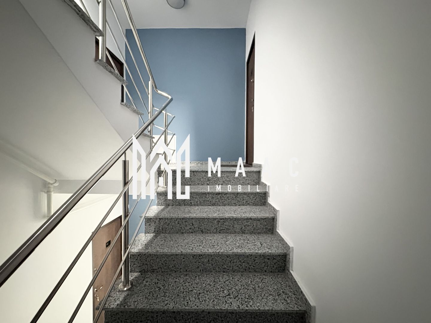 Apartament 3 Camere I Balcon I La cheie I 2 Parcări - Poză 9