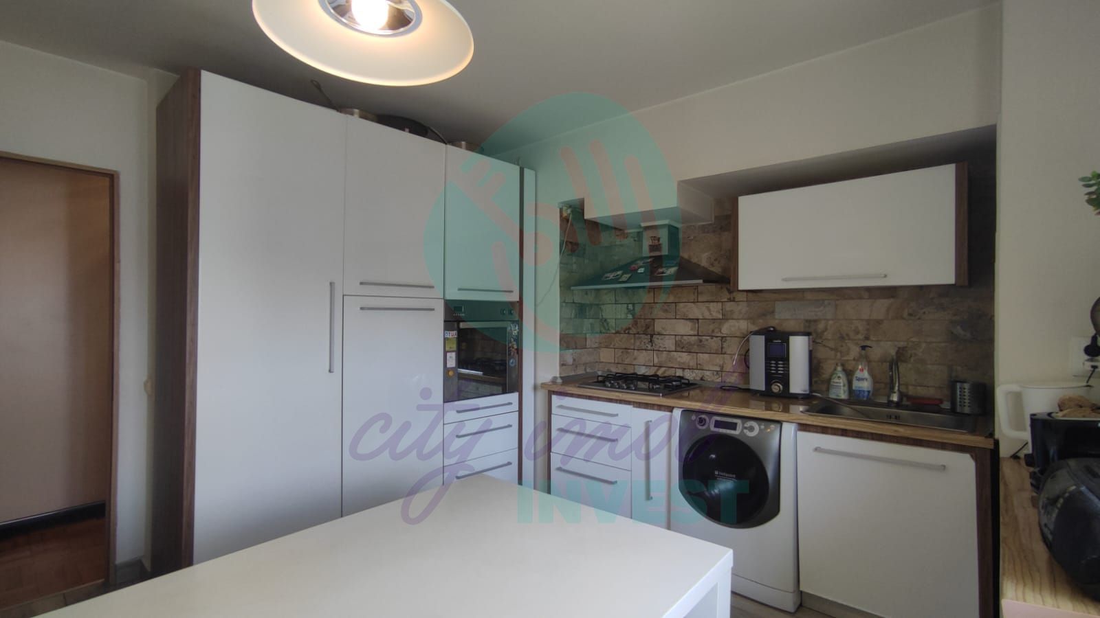 4 camere 92 mp | 2 bai |  Vedere panoramică Stadionul Național - Poză 14