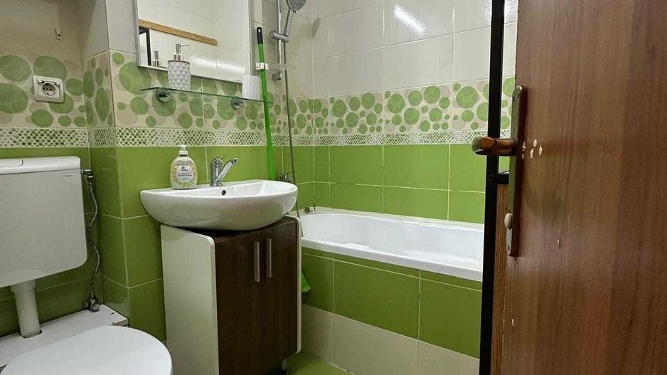 Garsonieră modernă, decomandată, balcon, parter, Auchan Vitan - Poză 6