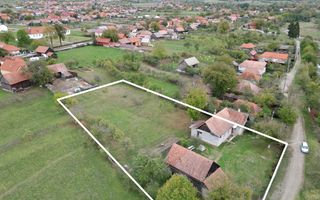 Casă 3 camere 100 M² cu 2360 M² teren - Poză 2
