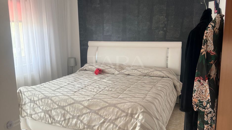 Vanzare apartament decomandat  in zona centrala Apahida - Poză 2