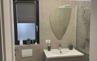 Duplex cu 5 camere in Dumbravita - Poză 19