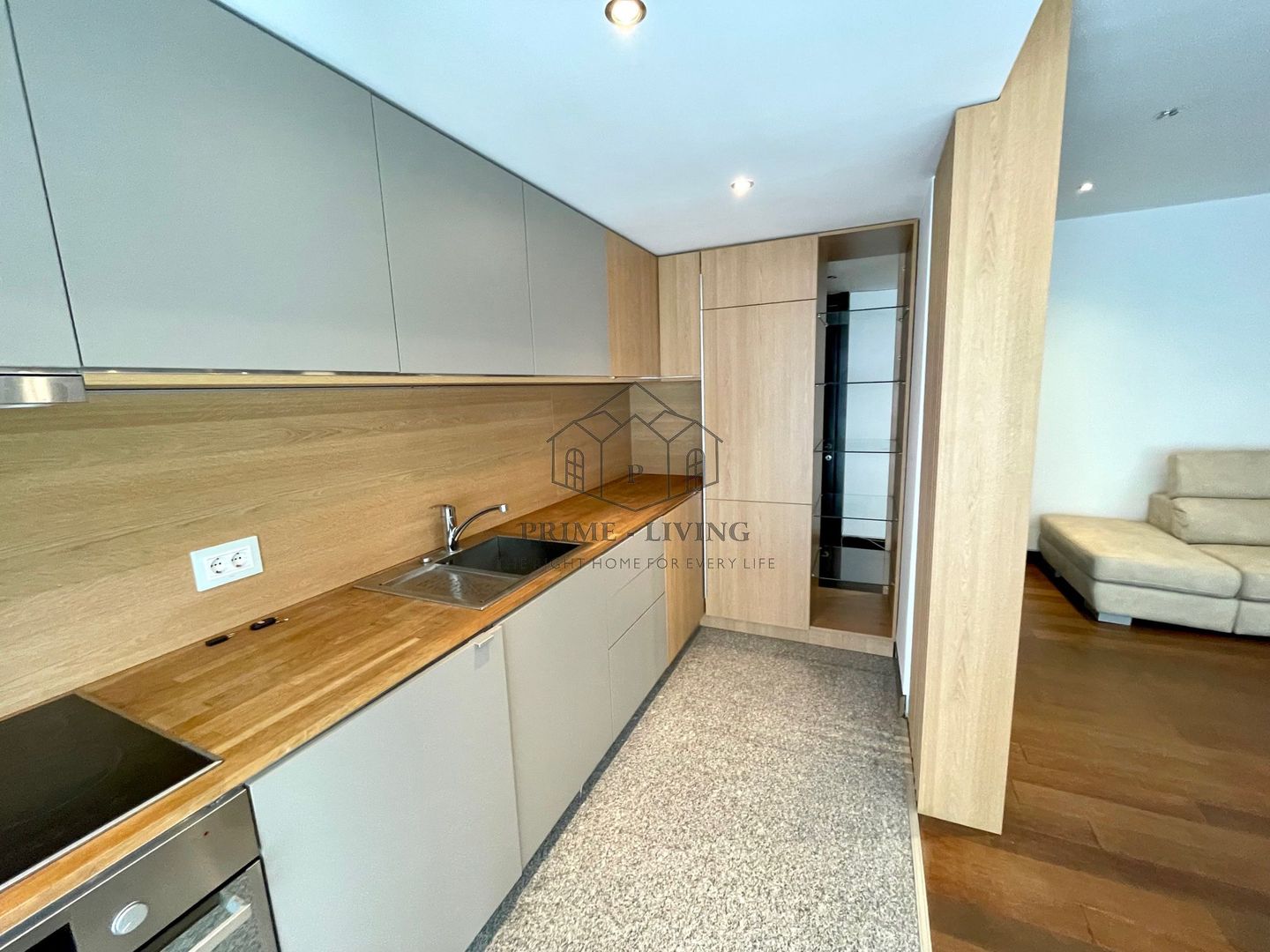 Apartament de lux cu 3 camere in complex rezidential - Poză 2