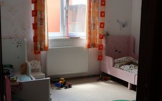 P 1151 Casă cu 4 camere în Sâncraiu de Mureș, jud. Mureș - Poză 9