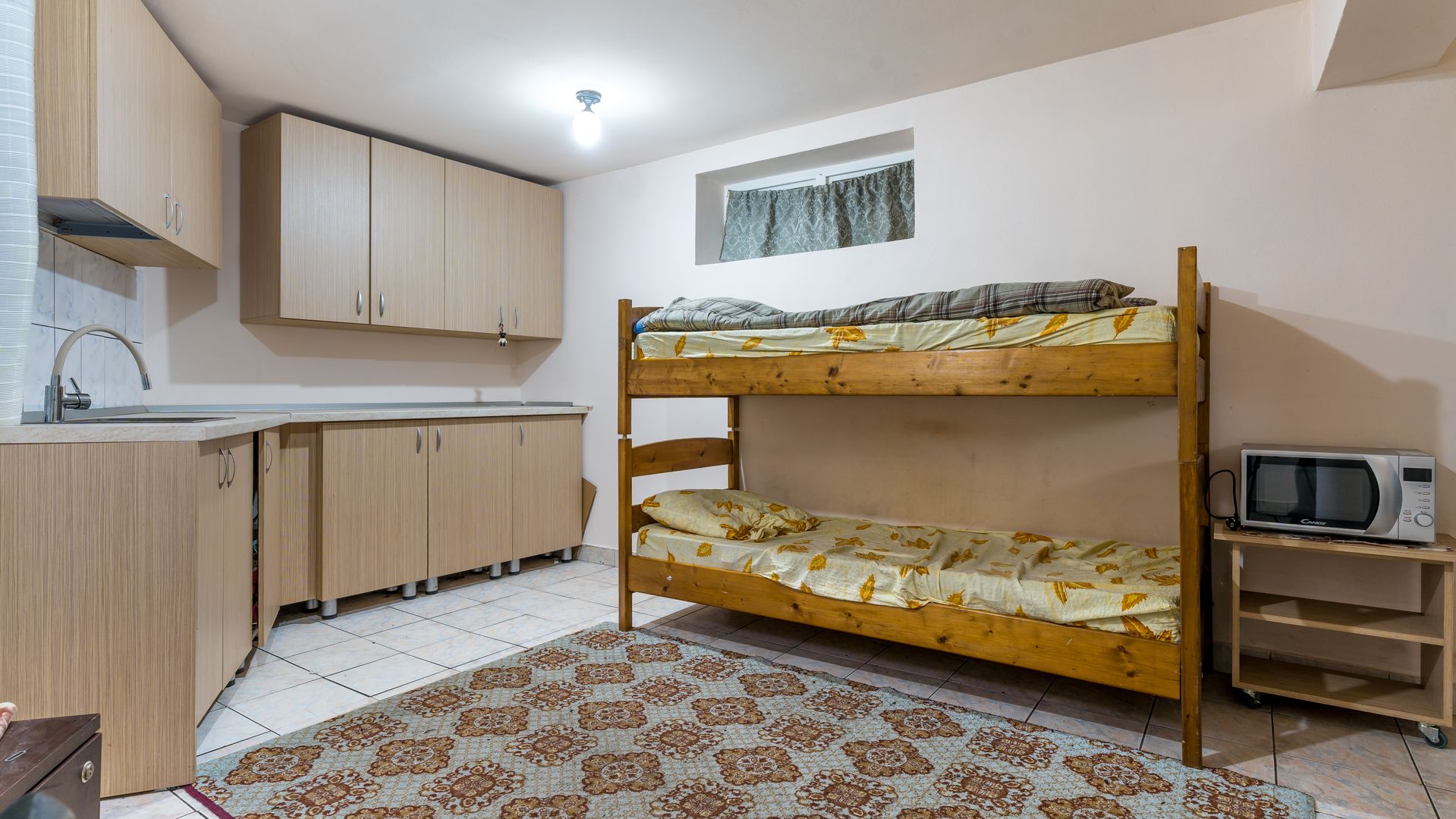 Casă pe 5 nivel–Ideală pentru Locuință, Sediu Firmă sau Investiție! - Poză 20