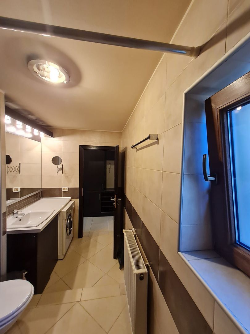 Apartament generos de închiriat zona Lipovei - Poză 13