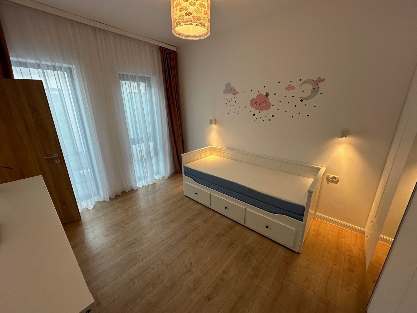 Apartament cu terasa mare zona Lipovei - intrare Dumbrăvița - Poză 18