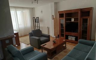 Vând apartament cu 2 camere în Tg Mureș, zonă centrală - Poză 2