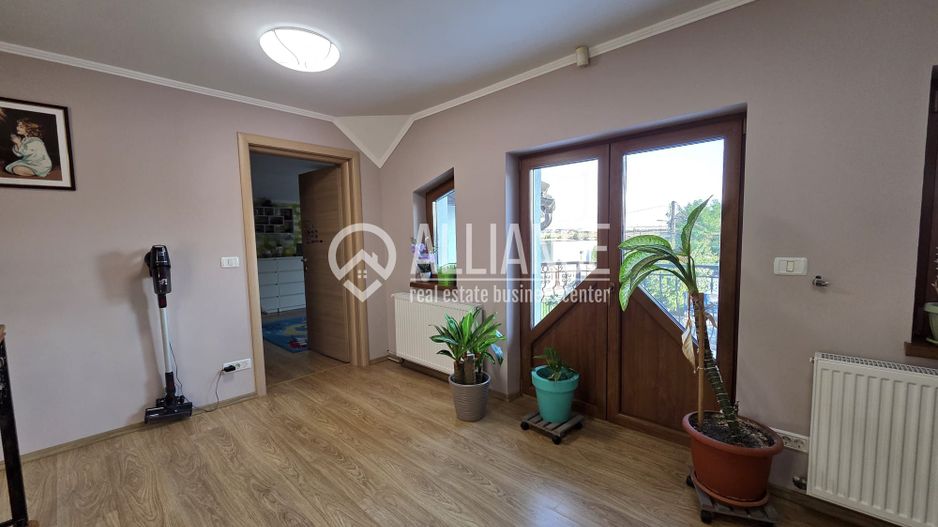 VALU LUI TRAIAN (COD 02) - Vila LUX TEHNOLOGIE INTELIGENTA 4 camere - Poză 11