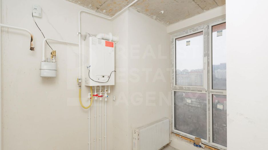 Vânzare, apartament, 2 camere și living, strada Cornești, Râșcani - Poză 4