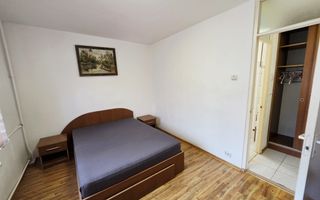 Apartament 2 camere decomandat, mobilat si utilat, zona 9 Mai - Poză 12