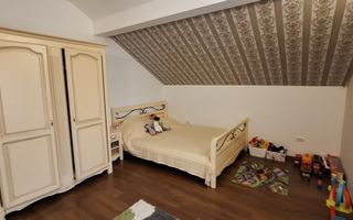 Casa individuala frumoasa si spatioasa in Giroc - Poză 37